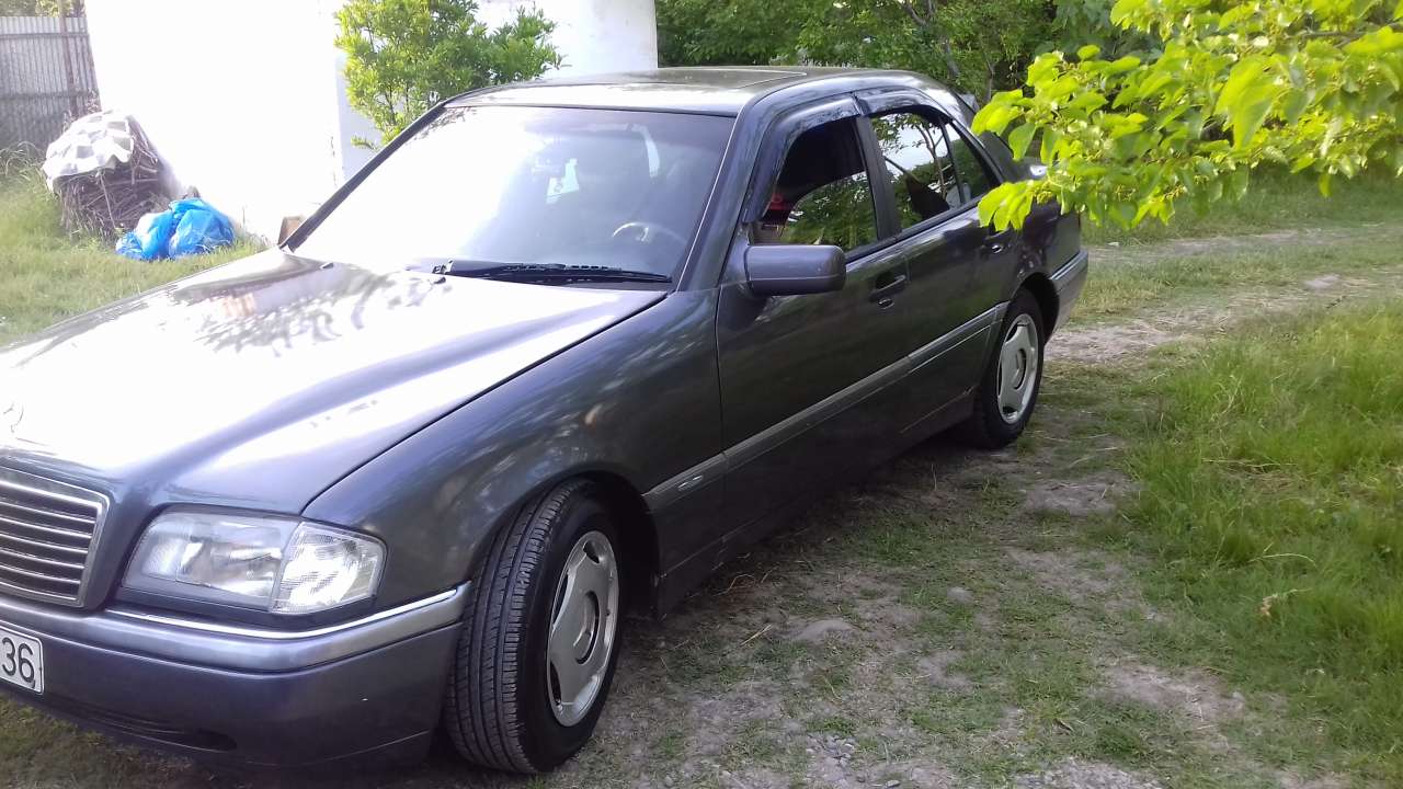 Mercedes C 180, 1996 il, 1.8 L, 24 000 km
