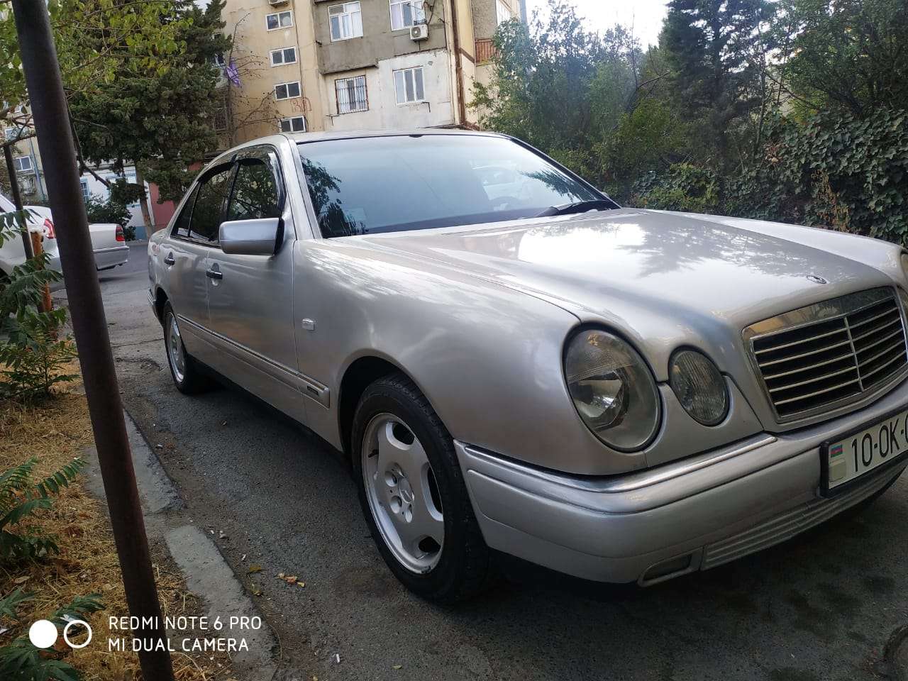 Mercedes E 300, 1998 il, 3.0 L, 381 000 km