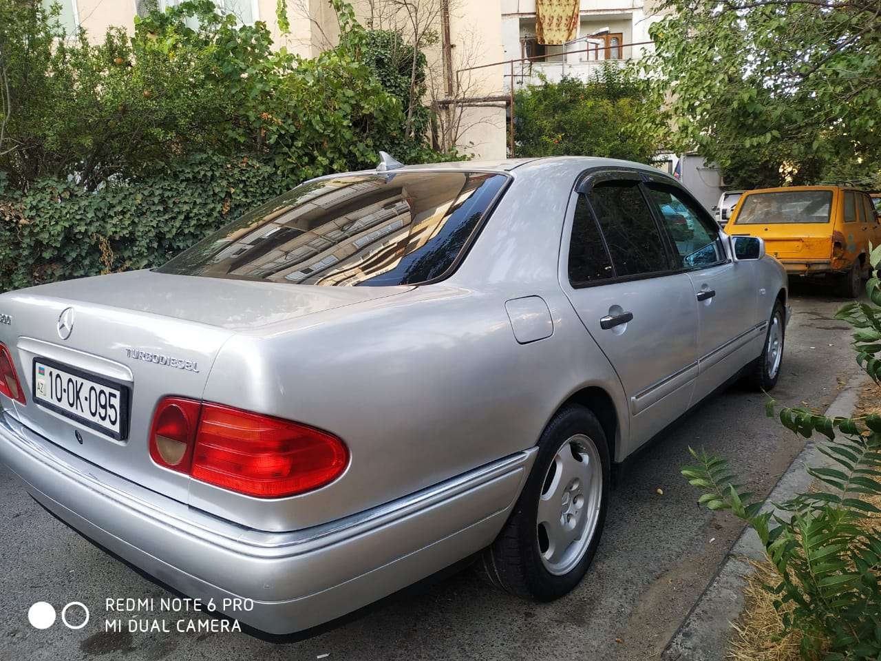 Mercedes E 300, 1998 il, 3.0 L, 381 000 km