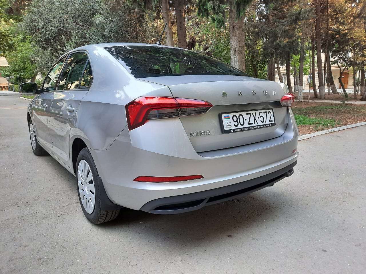 Skoda Rapid, 2021 il, 1.6 L, 12 000 km