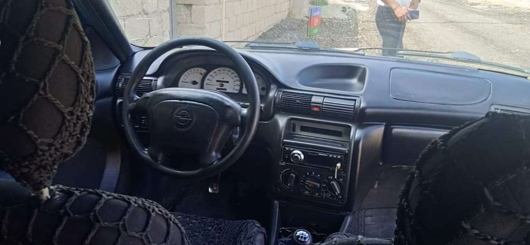 Opel Astra, 1995 il, 0.2 L, 44 454 454 km