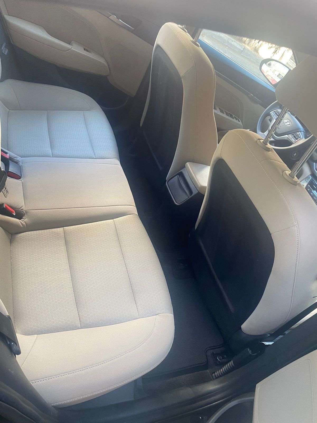 Hyundai Elantra, 2018 il, 2.0 L, 28 000 km