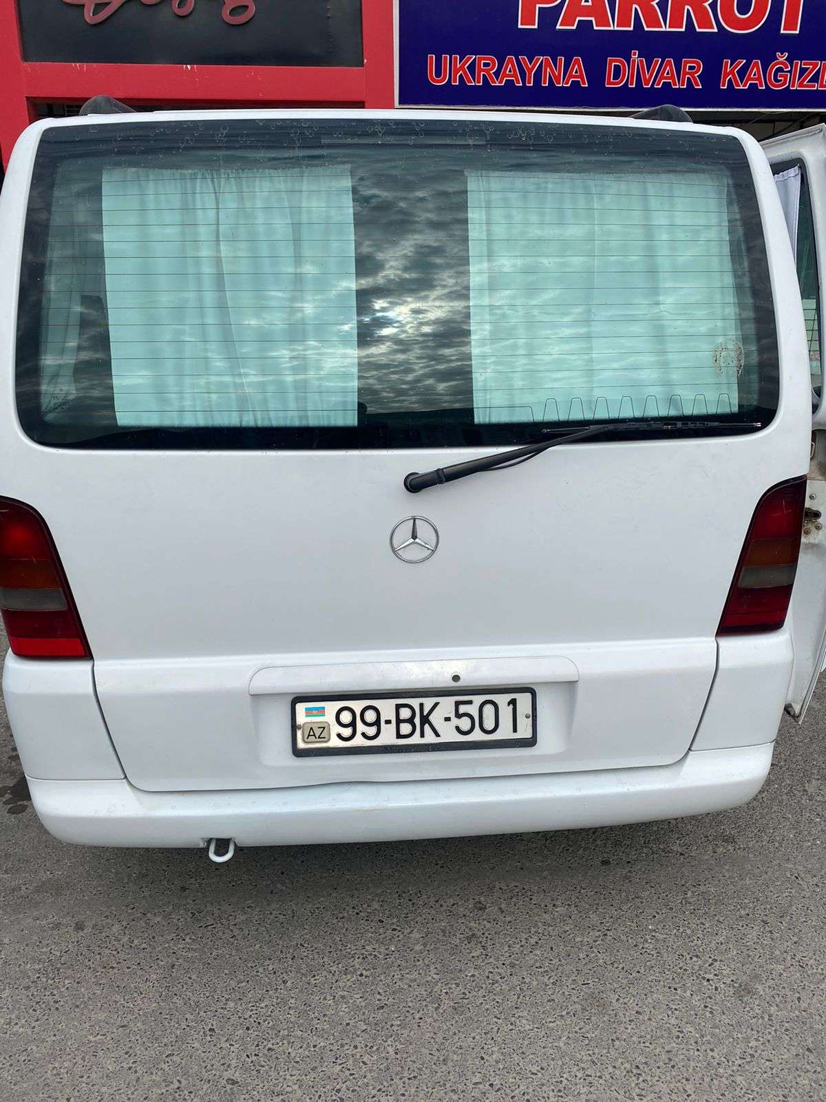 Mercedes Vito, 2003 il, 2.2 L, 370 000 km