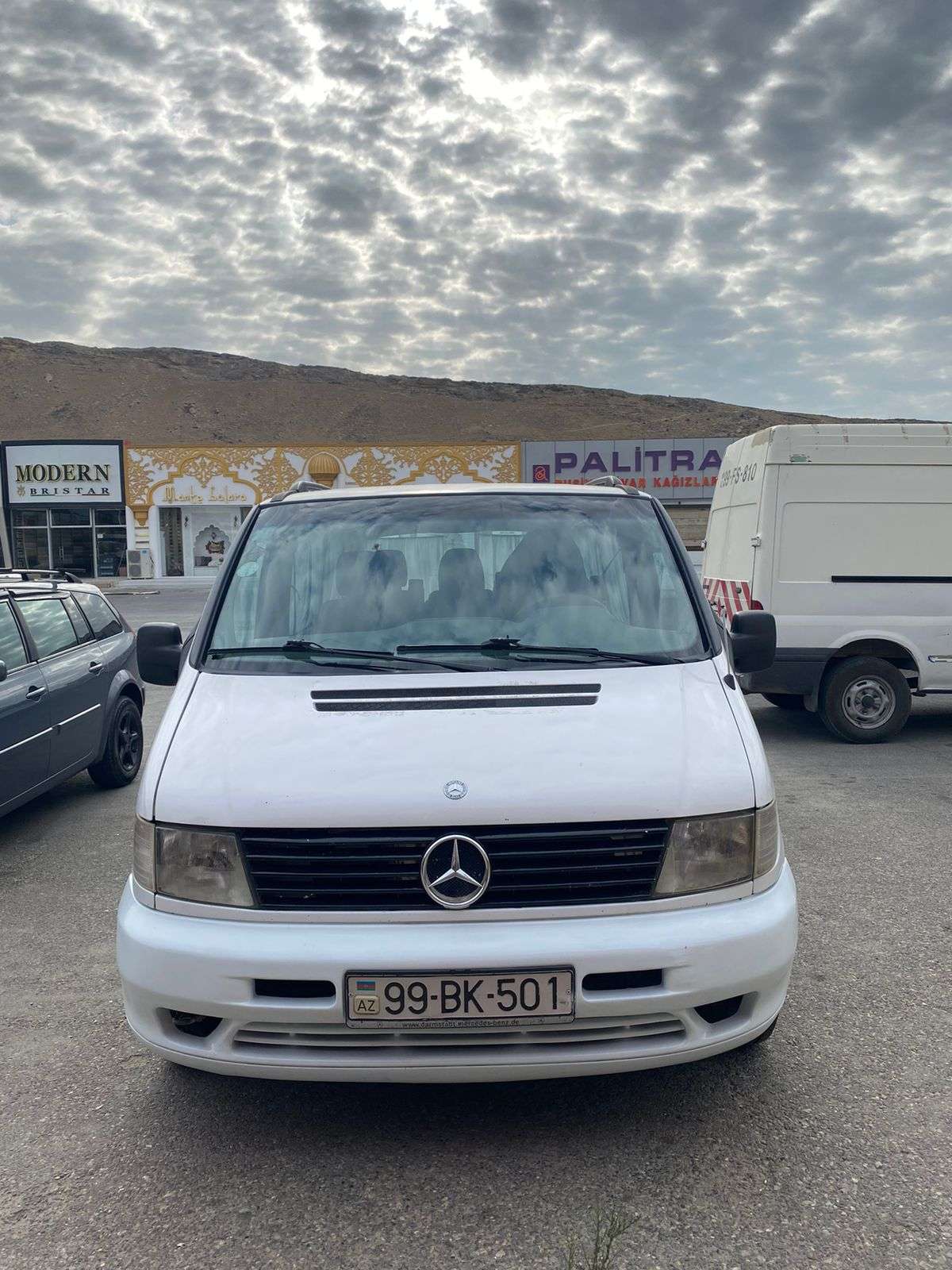 Mercedes Vito, 2003 il, 2.2 L, 370 000 km