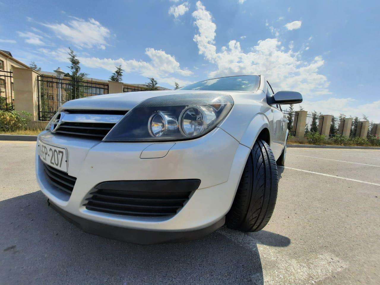 Opel Astra, 2005 il, 1.3 L, 215 500 km