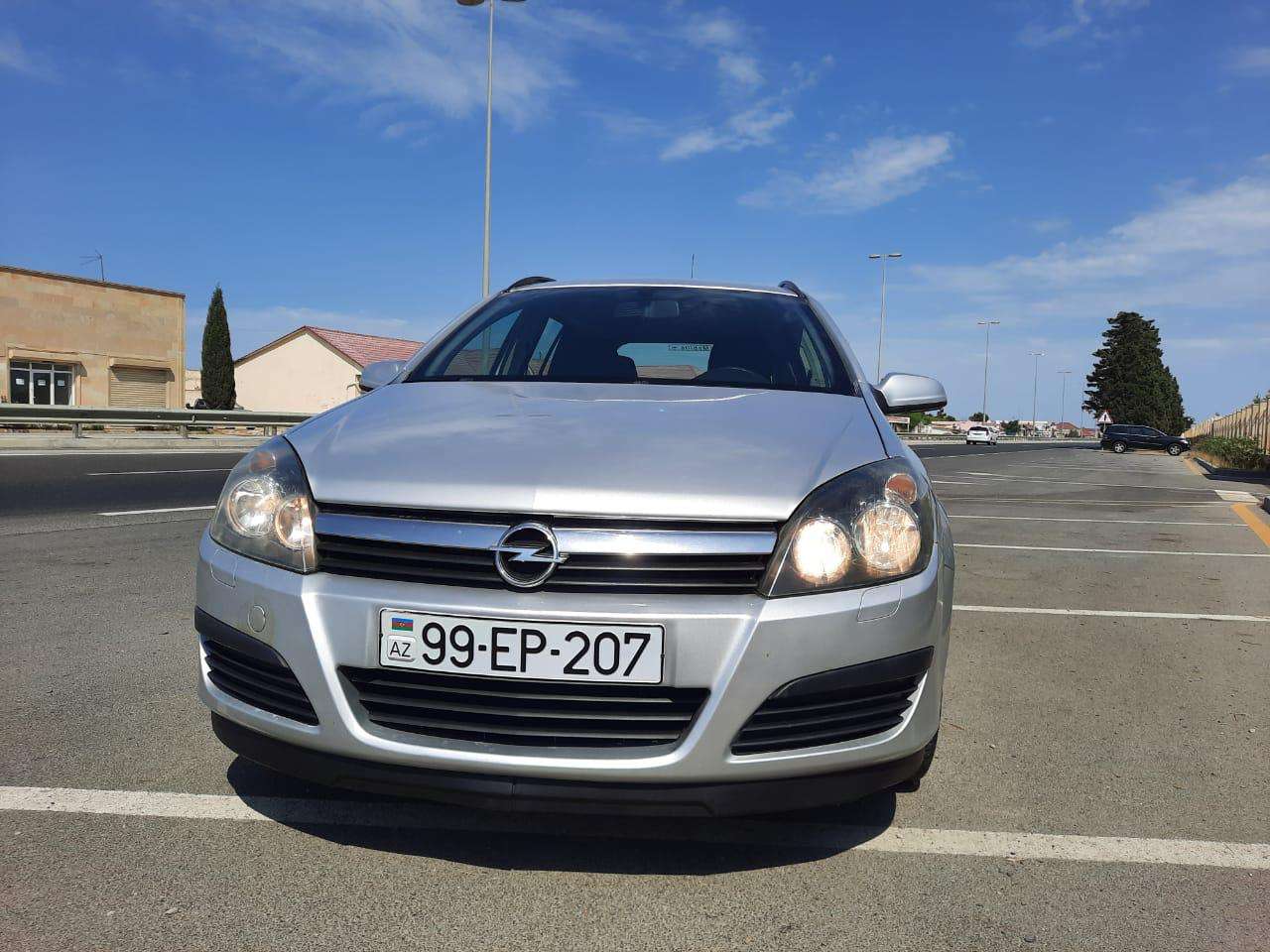 Opel Astra, 2005 il, 1.3 L, 215 500 km