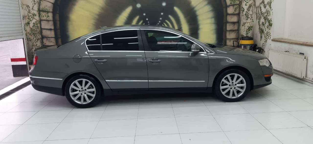 Volkswagen Passat, 2006 il, 2.0 L, 150 000 km