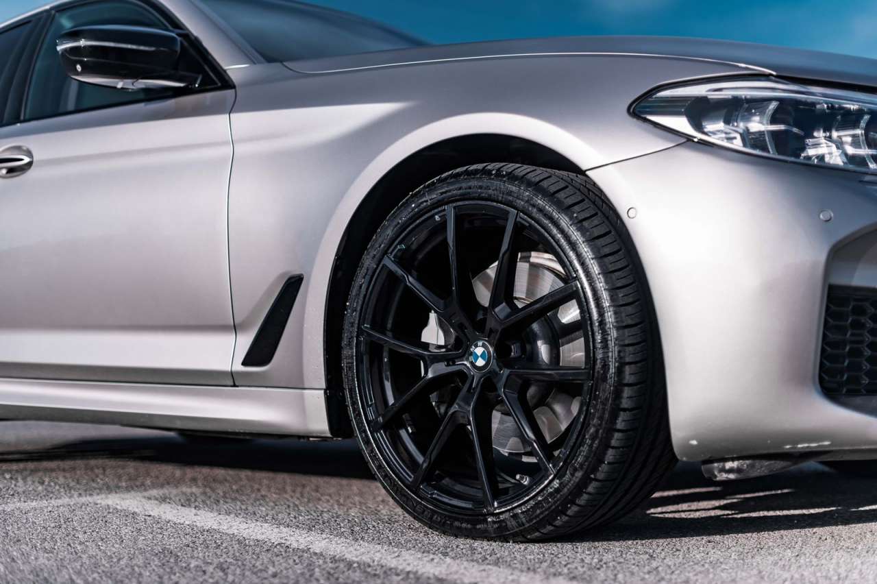 BMW 530, 2017 il, 2.0 L, 30 000 km