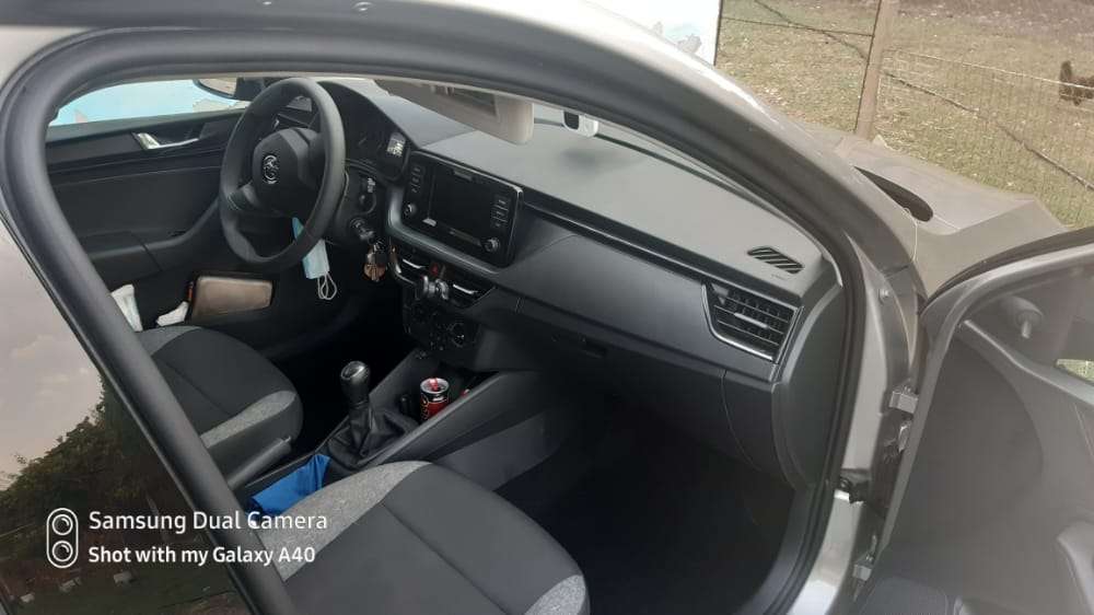 Skoda Rapid, 2021 il, 1.6 L, 30 000 km
