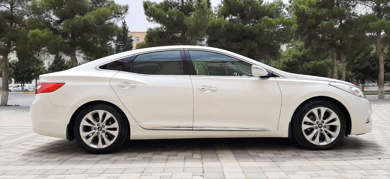 Hyundai Azera, 2012 il, 2.4 L, 197 000 km