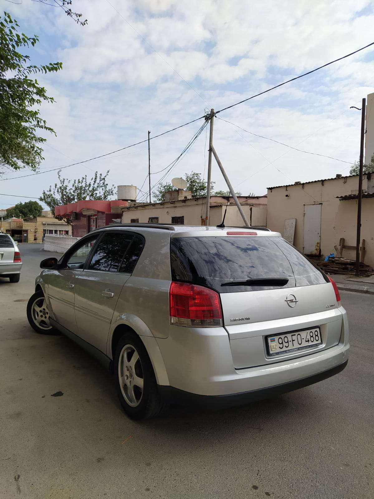 Opel Signum, 2003 il, 2.2 L, 210 000 km