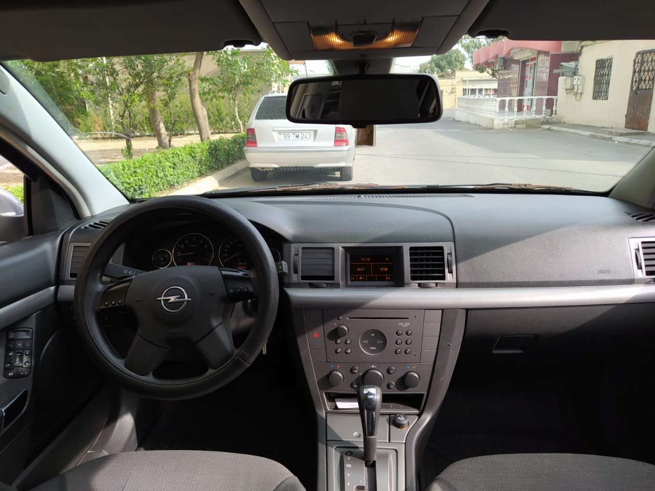 Opel Signum, 2003 il, 2.2 L, 210 000 km