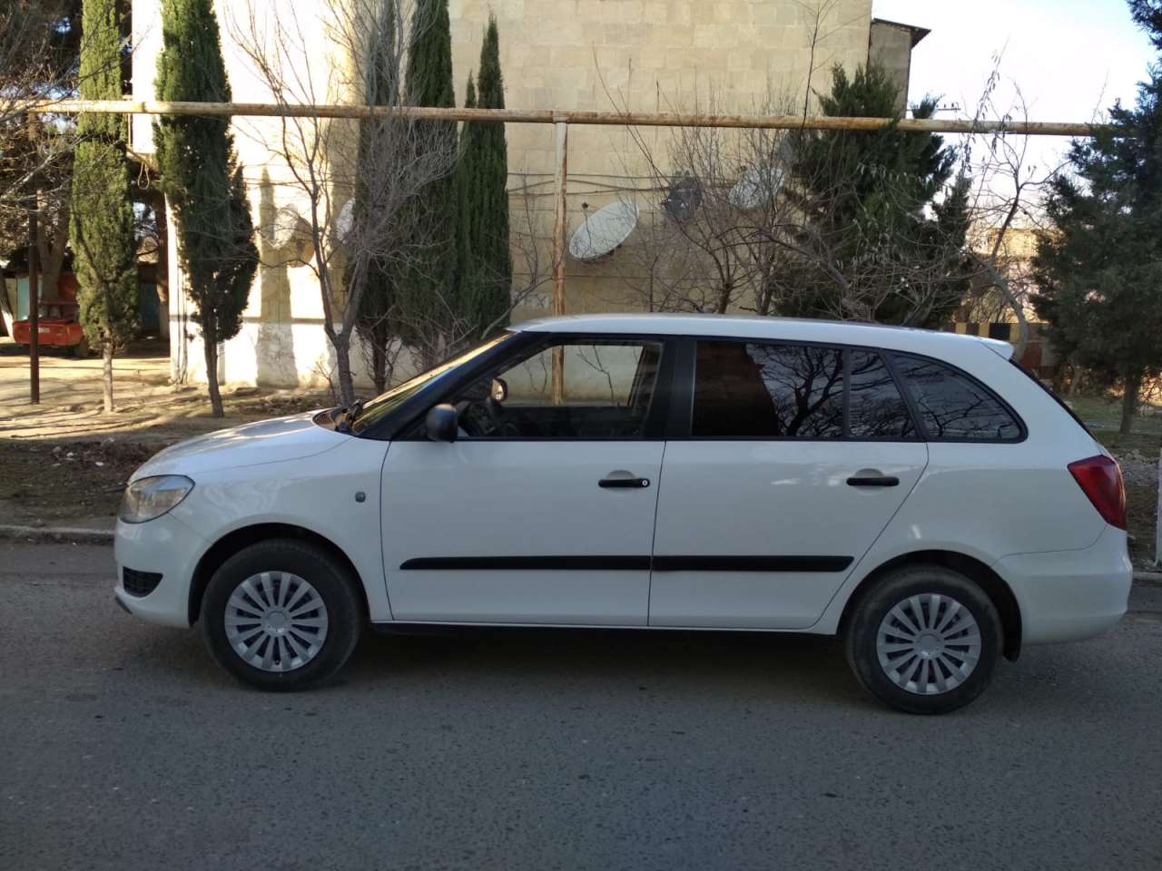 Skoda Fabia, 2011 il, 1.2 L, 210 000 km