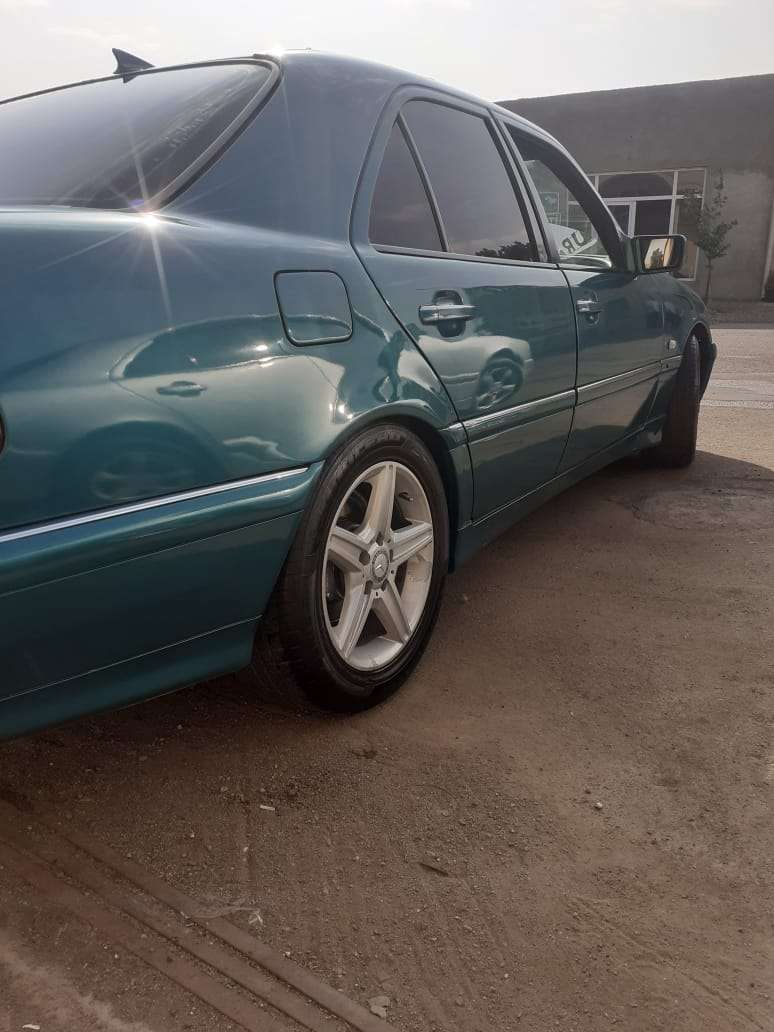 Mercedes C 240, 1998 il, 2.4 L, 352 136 km