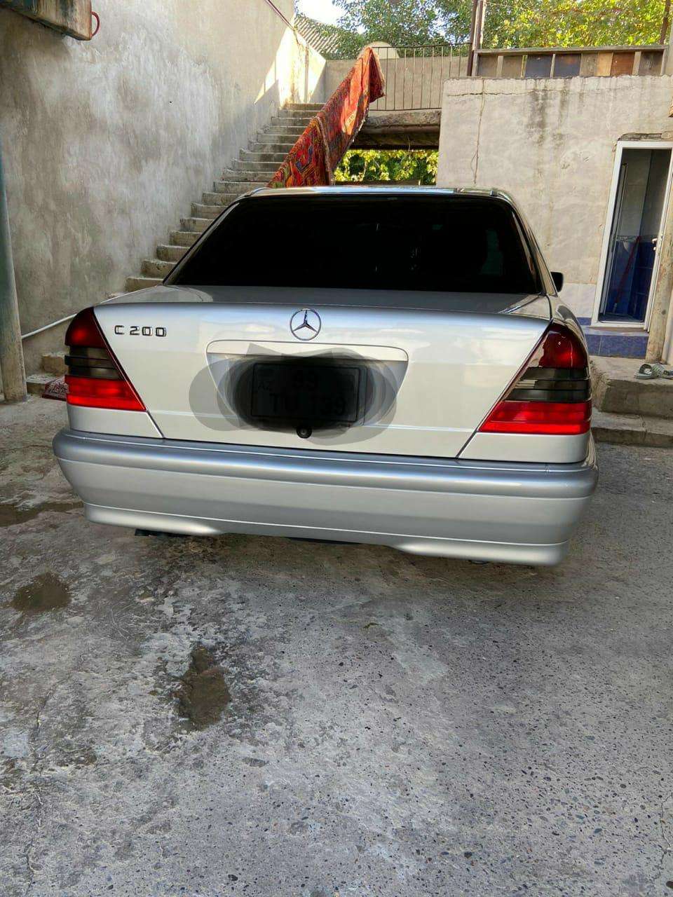 Mercedes C 220, 1998 il, 2.0 L, 236 939 km