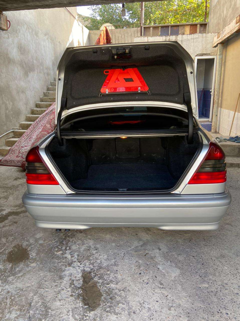 Mercedes C 220, 1998 il, 2.0 L, 236 939 km
