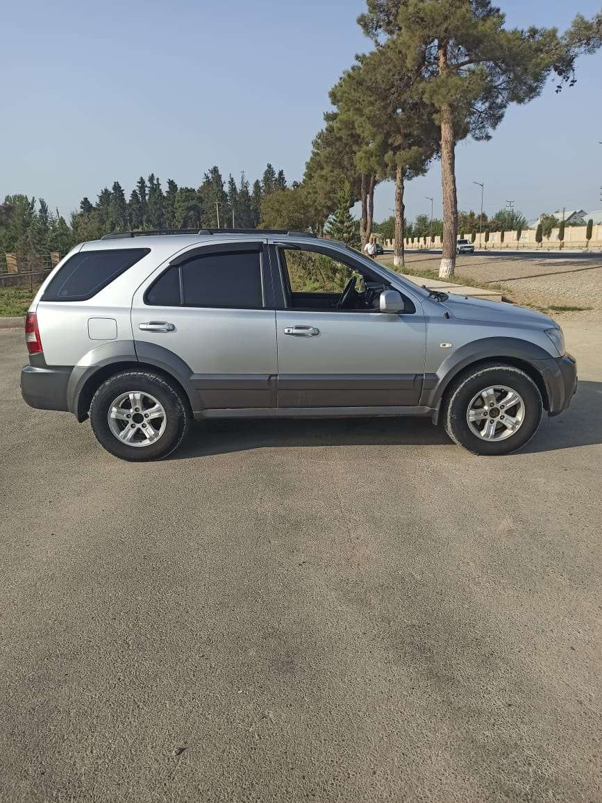 Kia Sorento, 2005 il, 2.4 L, 306 000 km