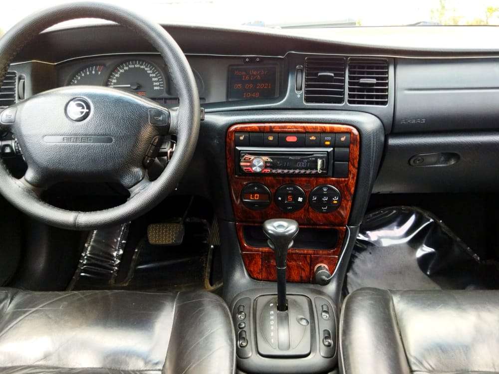 Opel Vectra, 2001 il, 2.2 L, 317 000 km