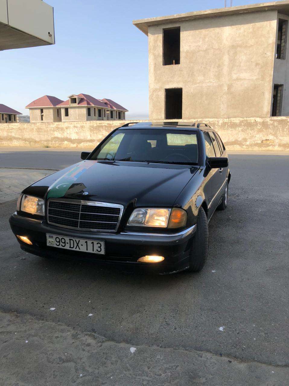 Mercedes C 240, 2000 il, 2.4 L, 323 000 km