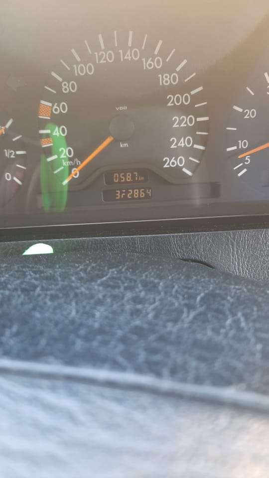 Mercedes C 240, 2000 il, 2.4 L, 323 000 km