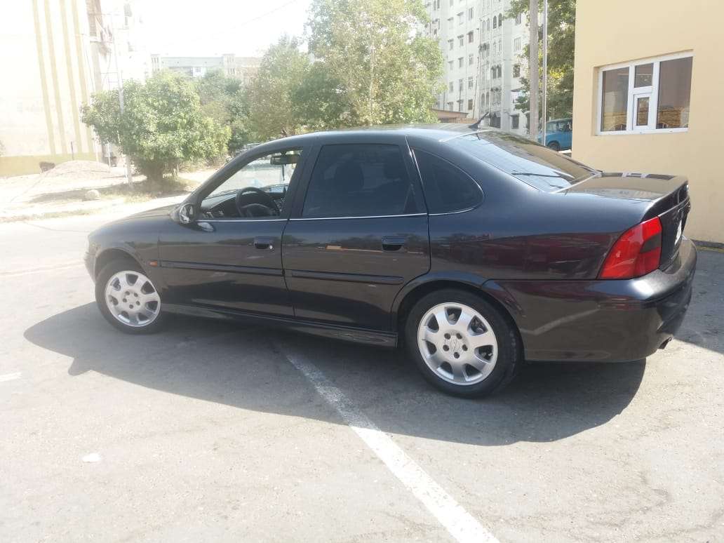 Opel Vectra, 2000 il, 1.8 L, 25 806 km