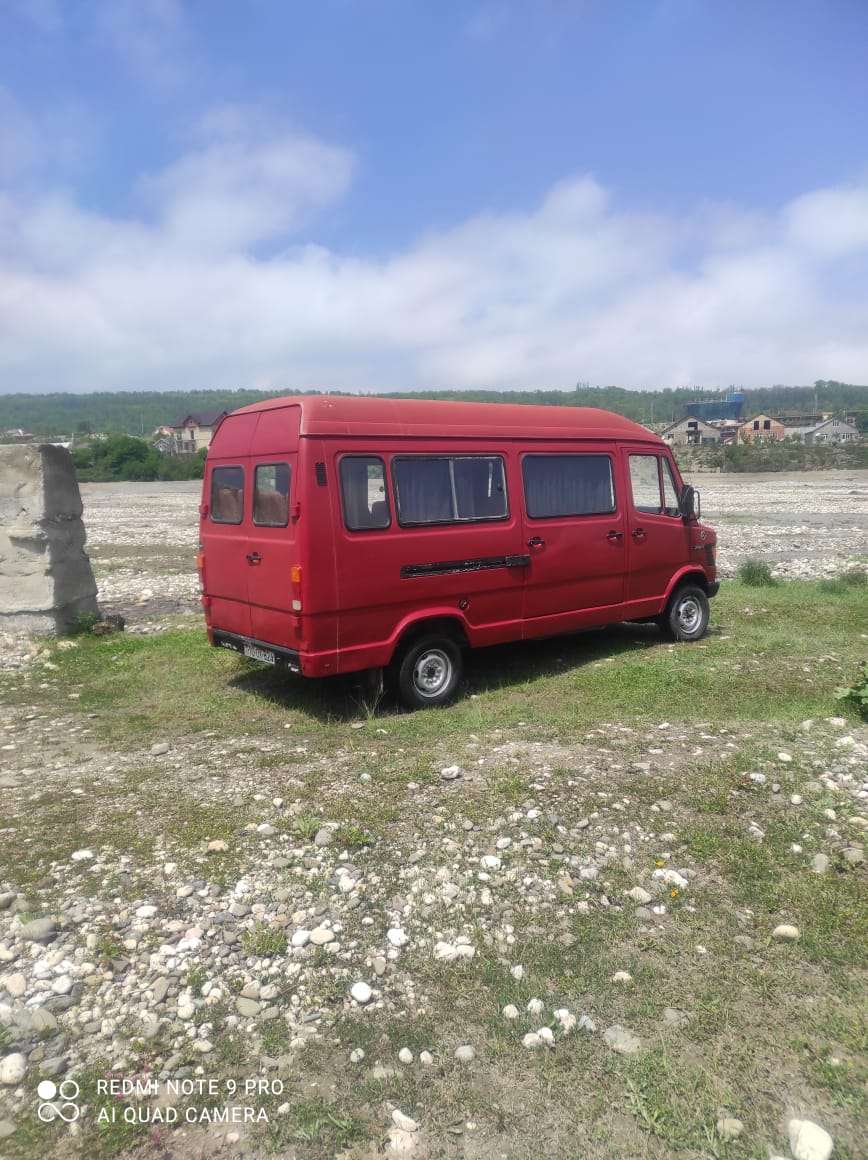 Mercedes Sprinter 208, 1994 il, 2.9 L, 279 122 km