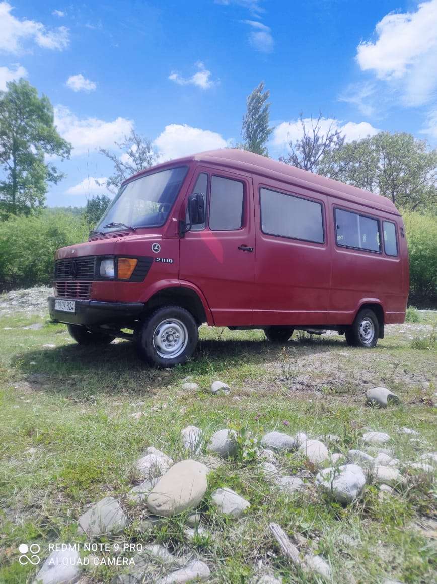 Mercedes Sprinter 208, 1994 il, 2.9 L, 279 122 km