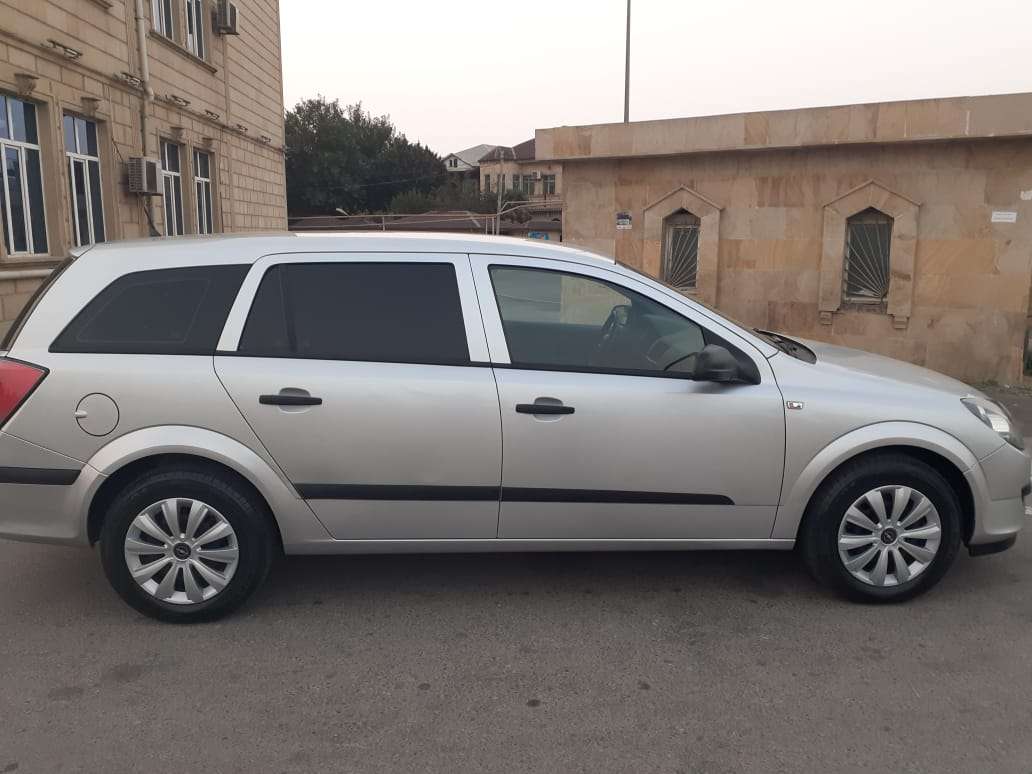Opel Astra, 2006 il, 1.3 L, 167 564 km