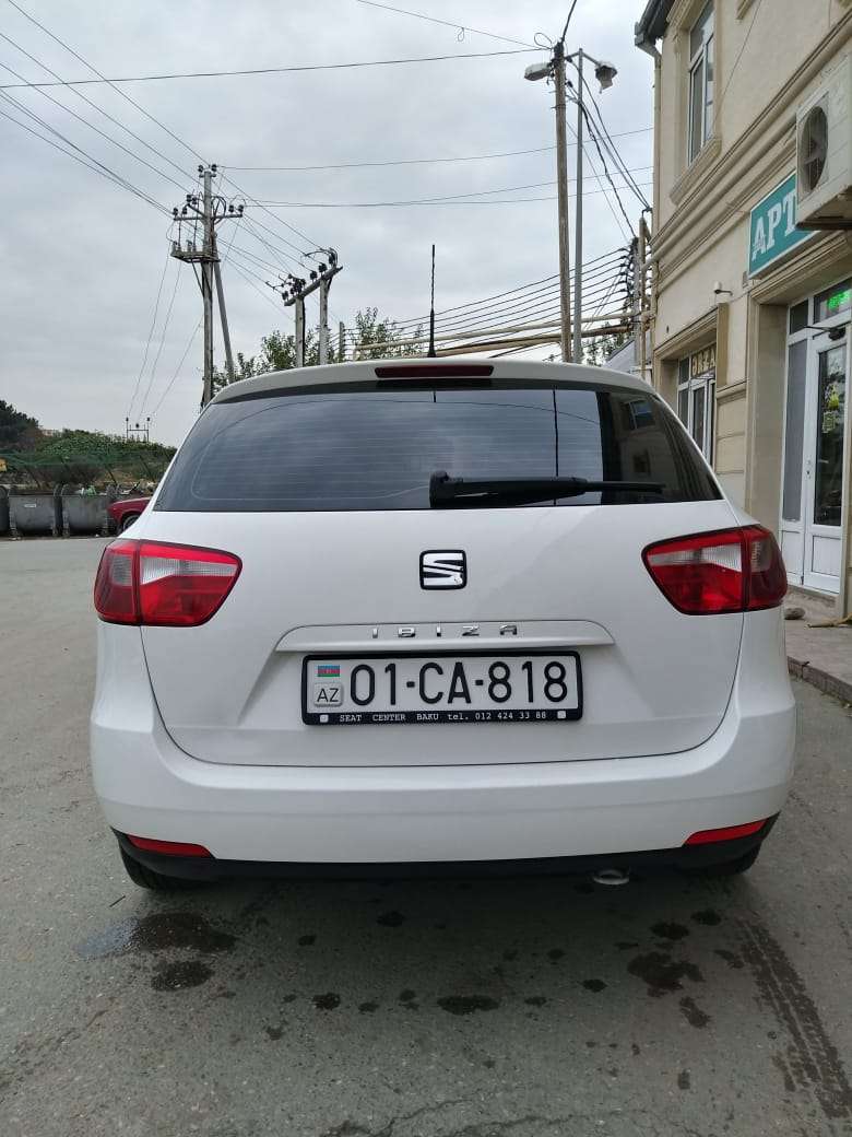 SEAT Ibiza, 2014 il, 1.4 L, 130 000 km
