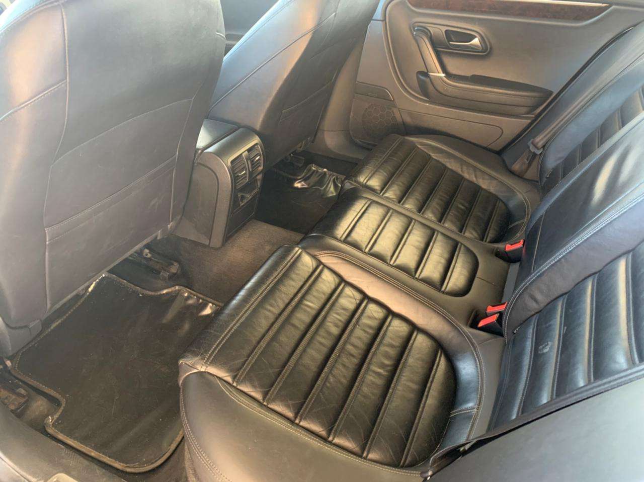 Volkswagen Passat, 2012 il, 2.0 L, 189 400 km