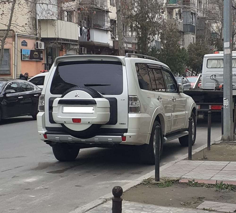 Mitsubishi Pajero, 2008 il, 3.0 L, 182 000 km