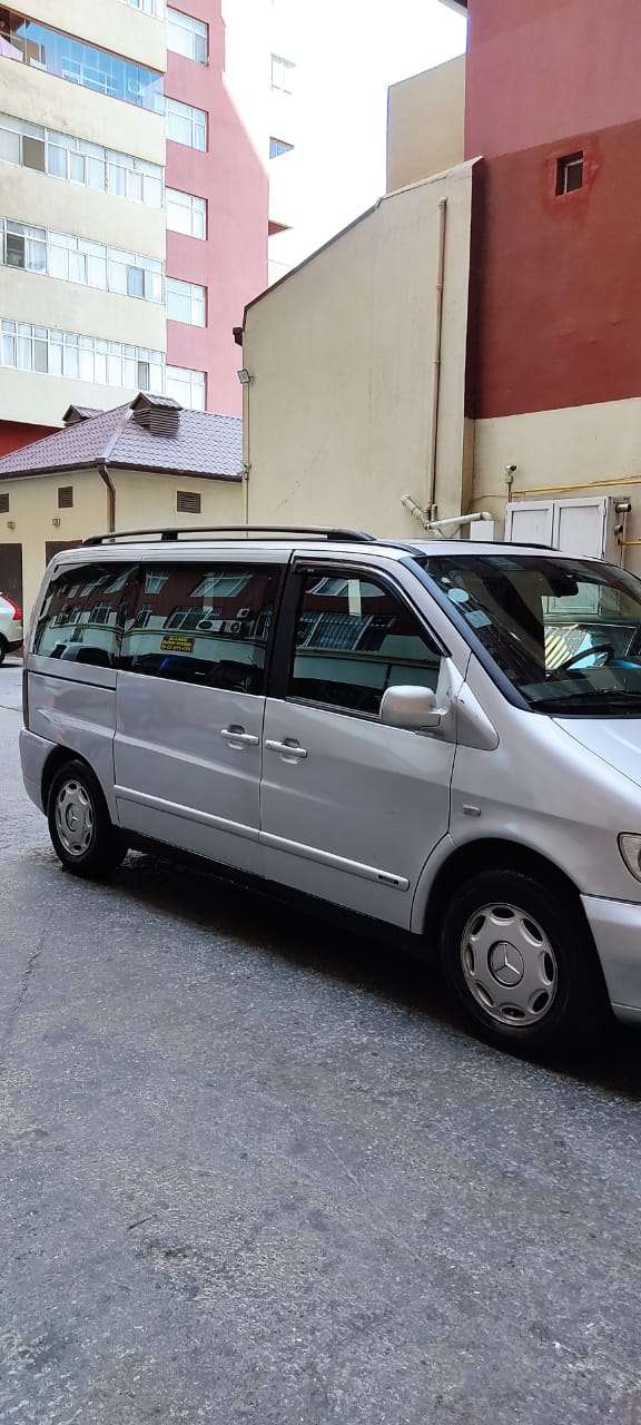 Mercedes Viano, 2001 il, 2.2 L, 570 000 km