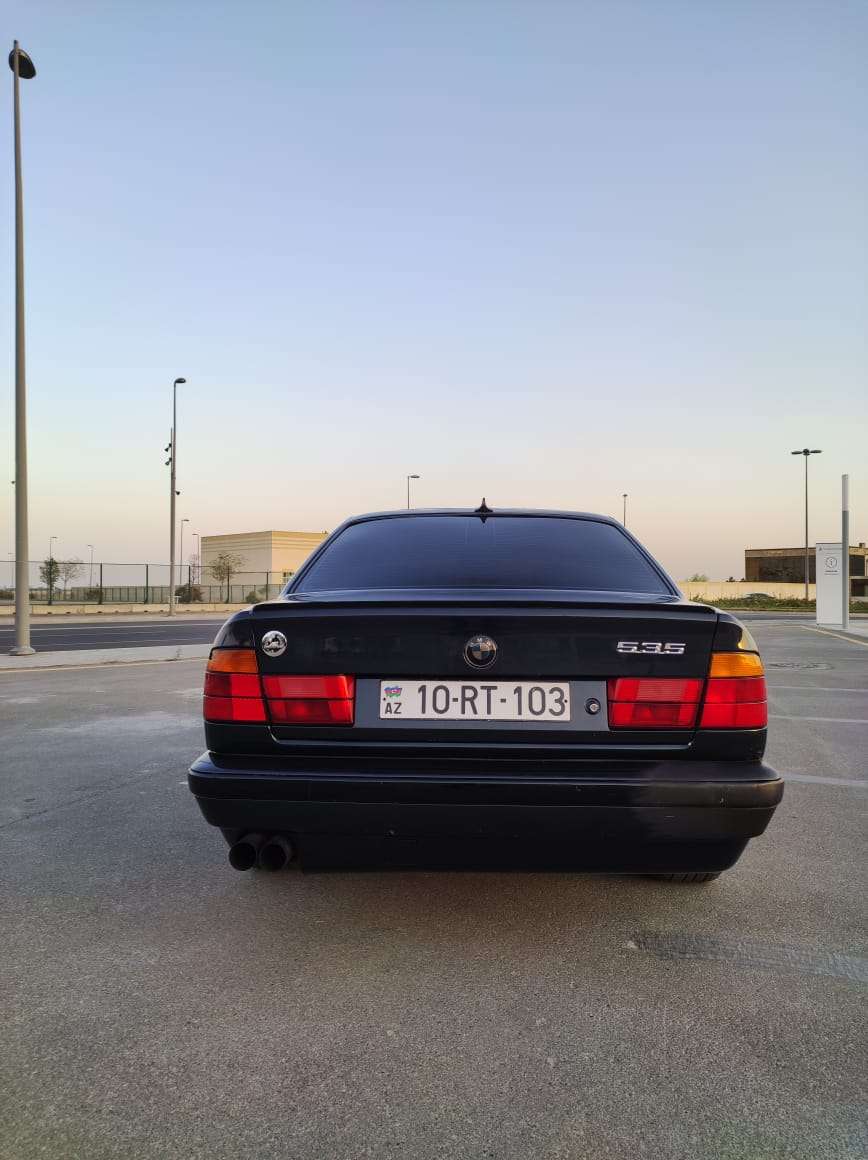 BMW 525, 1995 il, 2.5 L, 356 000 km