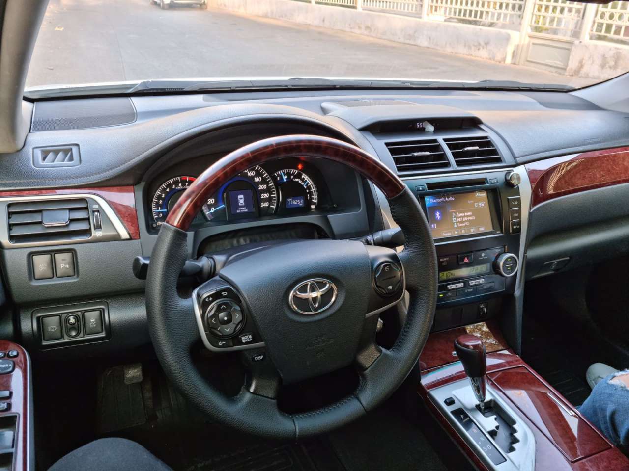 Toyota Camry, 2014 il, 2.5 L, 120 000 km