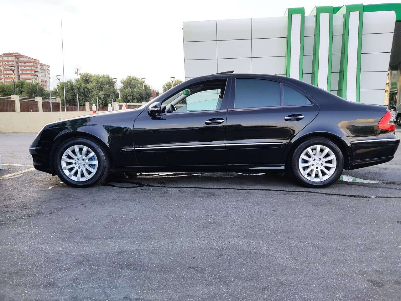 Mercedes E 200, 2007 il, 2.0 L, 177 324 km