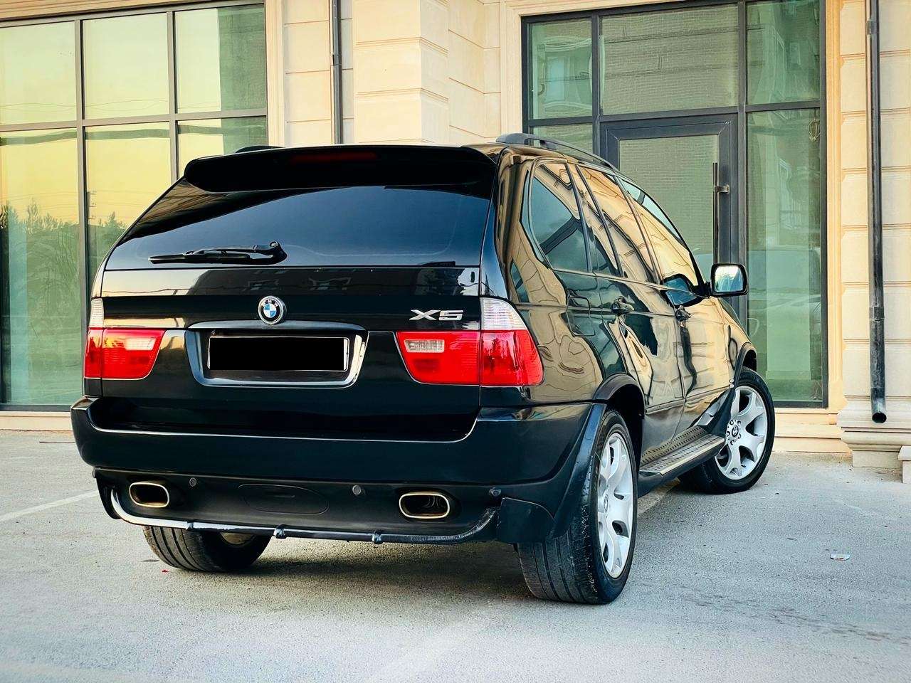 BMW X5, 2003 il, 4.4 L, 260 000 km