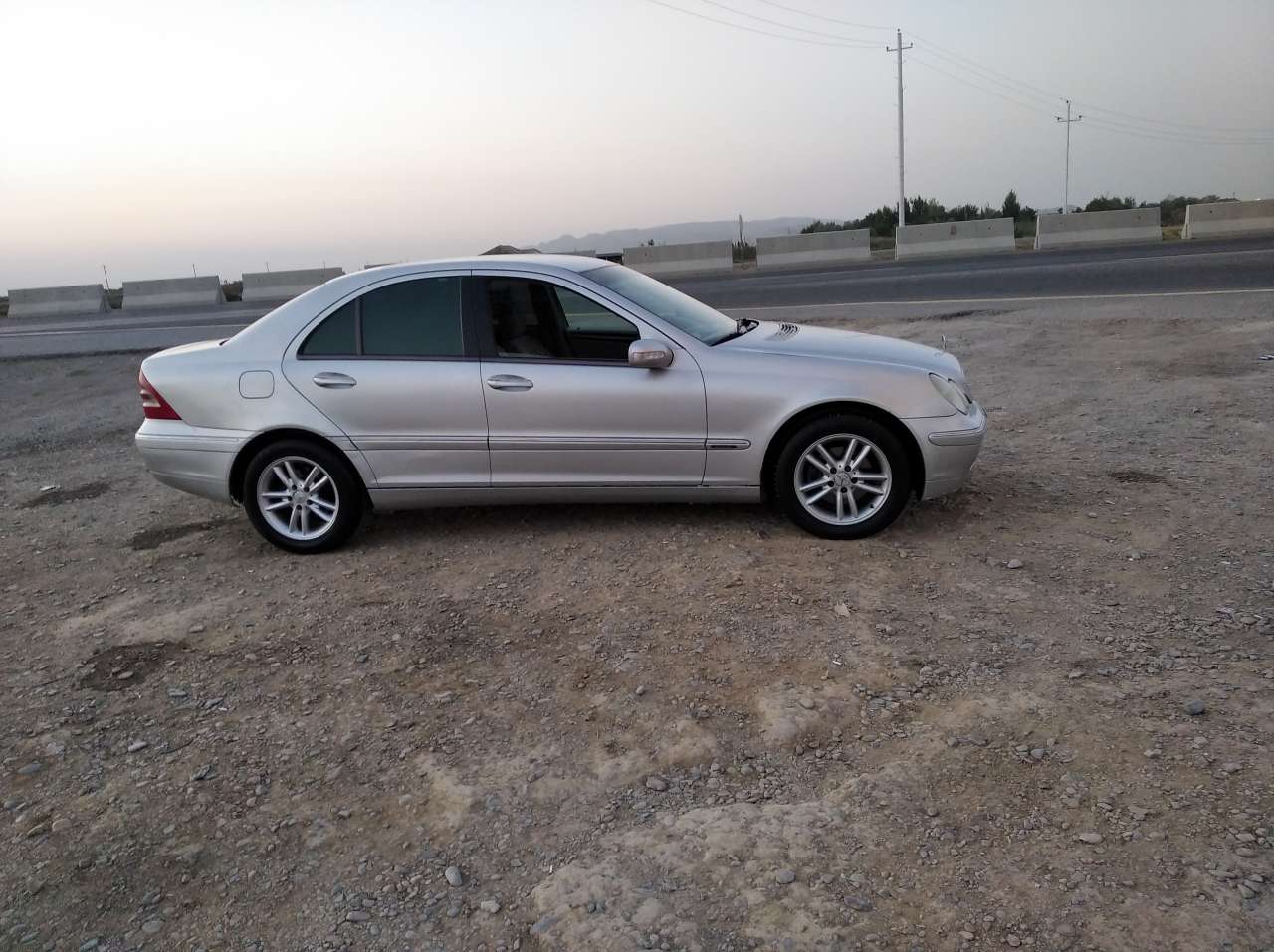 Mercedes C 200, 2002 il, 2.0 L, 288 000 km
