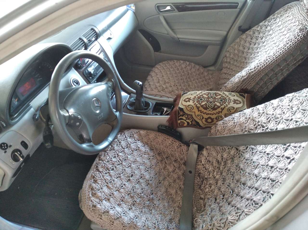Mercedes C 200, 2002 il, 2.0 L, 288 000 km