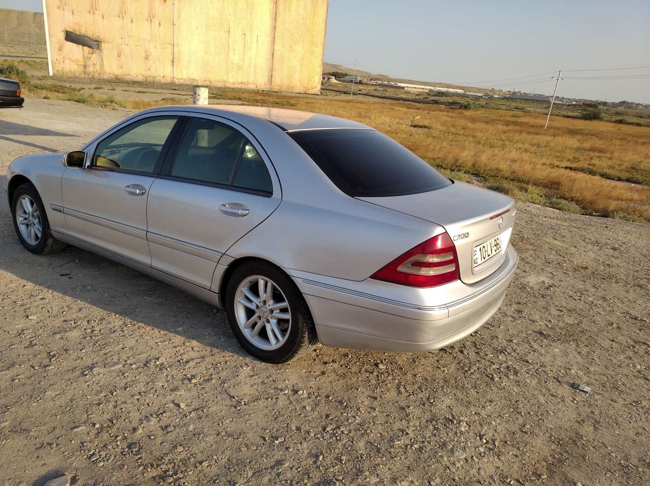 Mercedes C 200, 2002 il, 2.0 L, 288 000 km