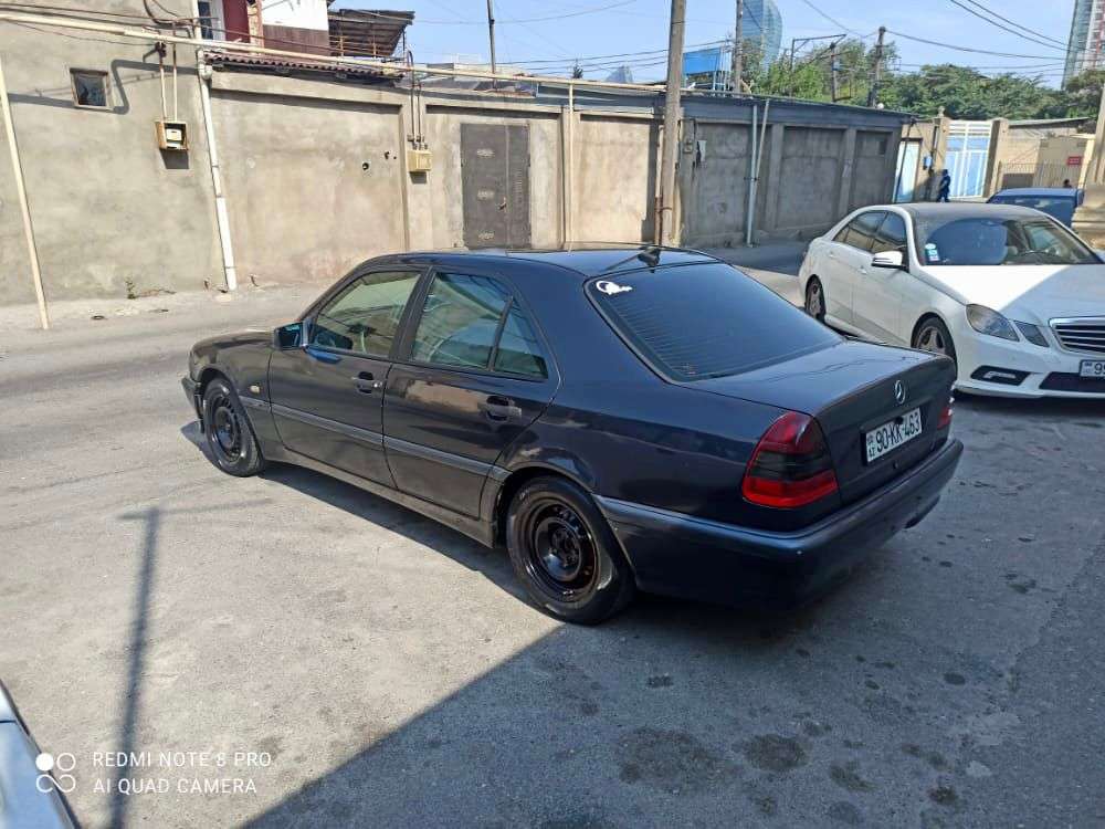 Mercedes C 280, 1997 il, 2.8 L, 403 000 km