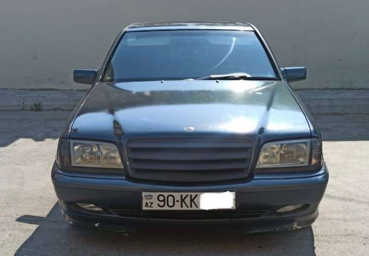 Mercedes C 280, 1997 il, 2.8 L, 403 000 km