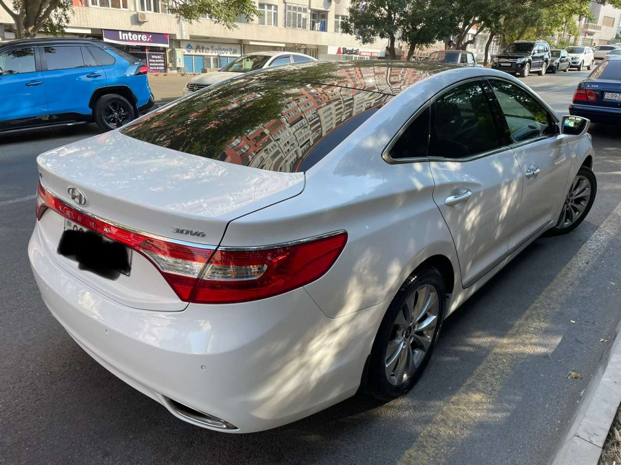 Hyundai Azera, 2011 il, 3.0 L, 128 000 km