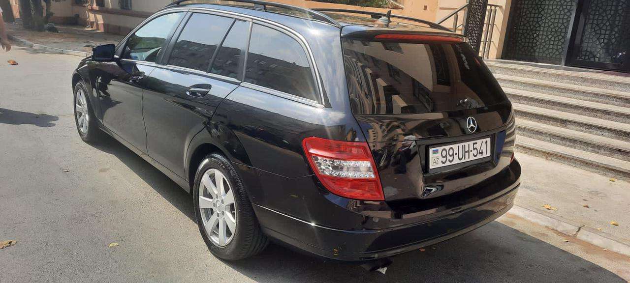 Mercedes C 180, 2008 il, 1.8 L, 412 000 km
