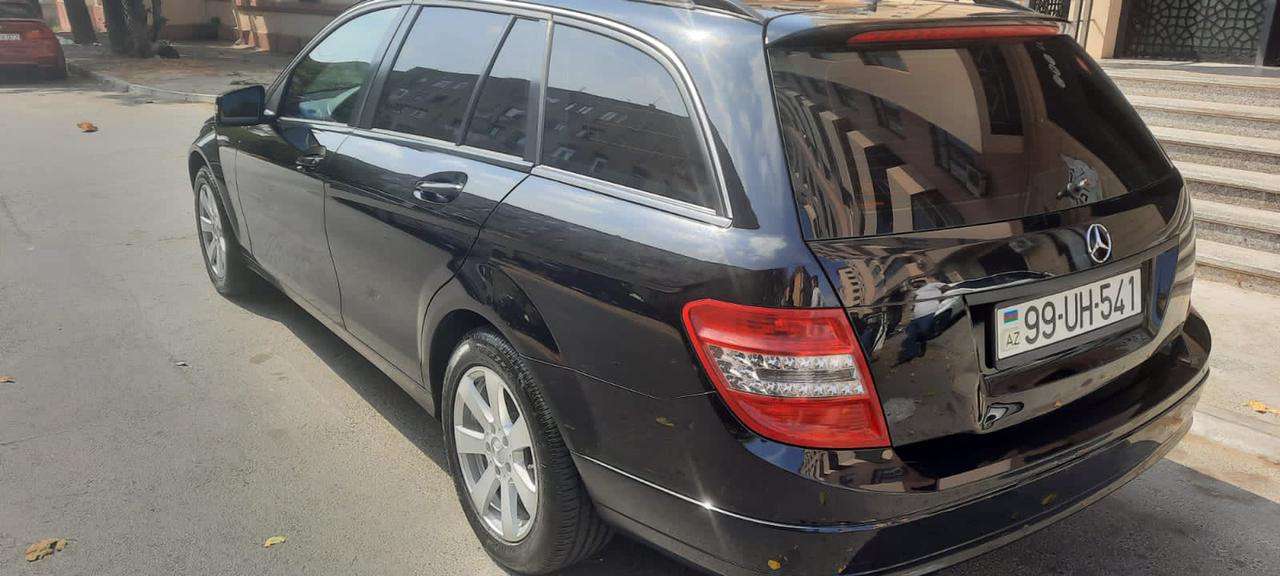 Mercedes C 180, 2008 il, 1.8 L, 412 000 km