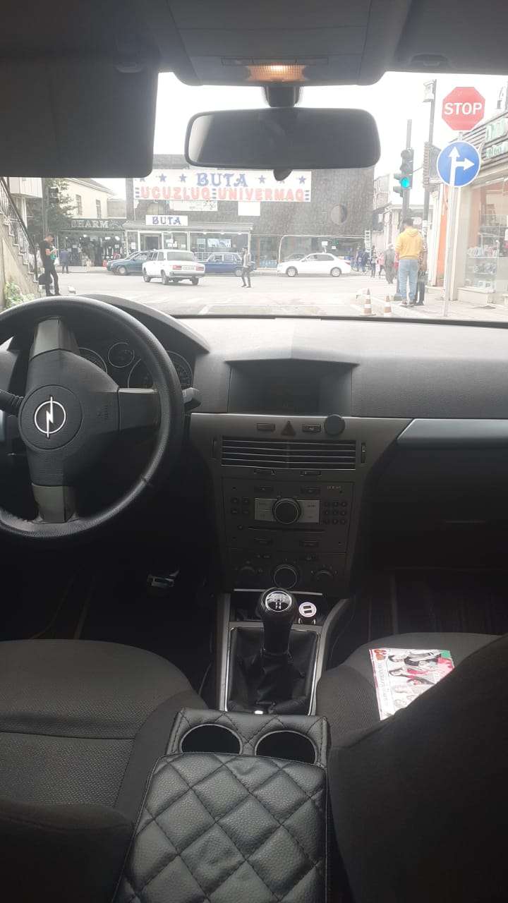 Opel Astra, 2006 il, 1.4 L, 290 000 km