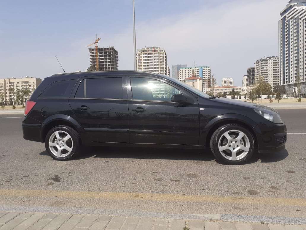 Opel Astra, 2006 il, 1.4 L, 290 000 km