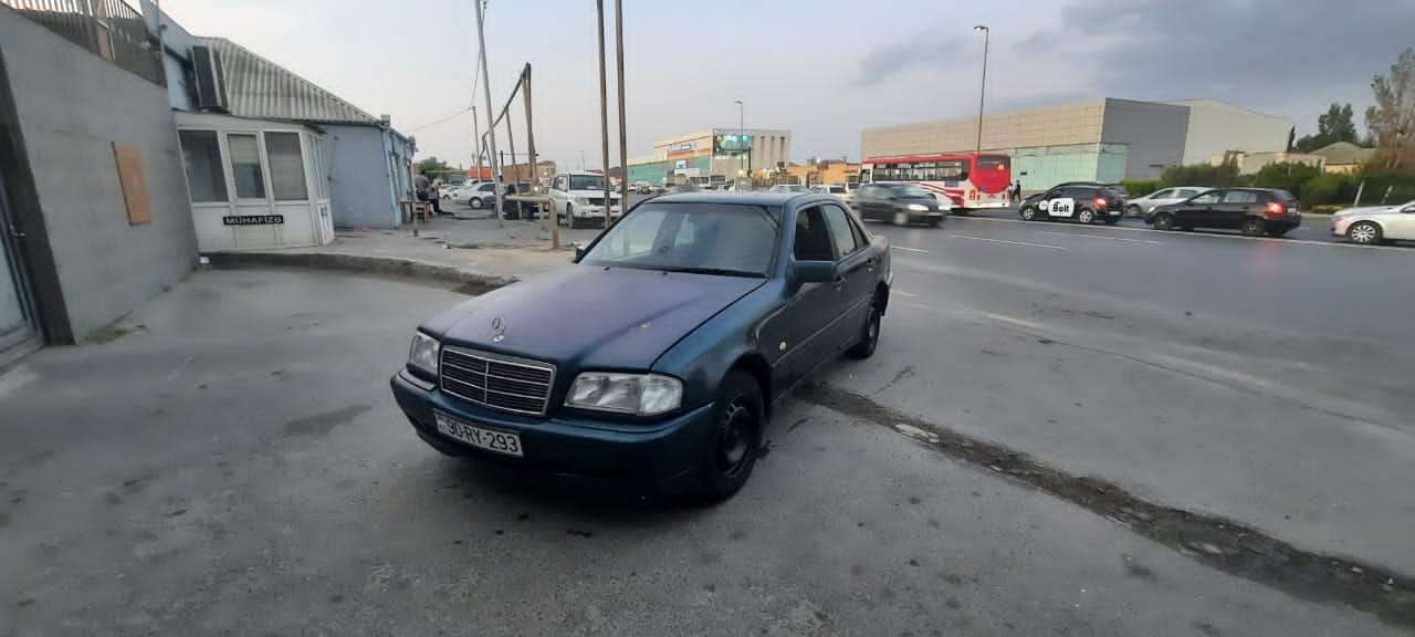 Mercedes C 180, 1997 il, 1.8 L, 670 000 km