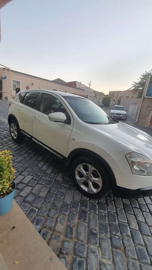 Nissan Qashqai, 2008 il, 2.0 L, 193 000 km