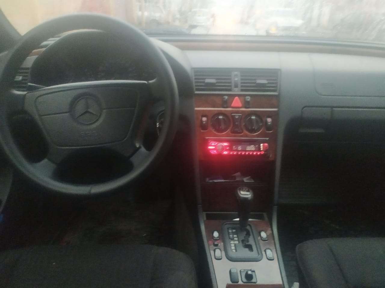 Mercedes C 180, 1997 il, 1.8 L, 300 000 km