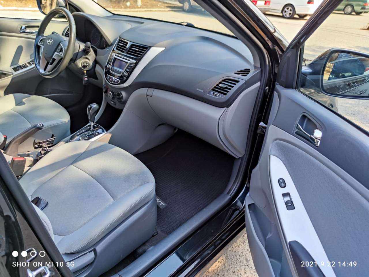 Hyundai Accent, 2013 il, 1.6 L, 91 000 km